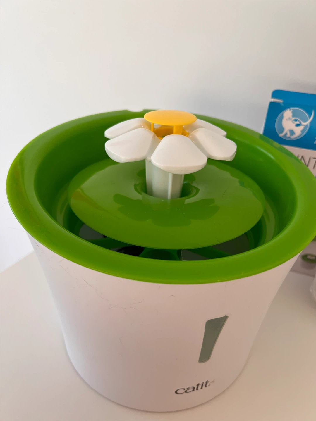 🐈 Catit Flower Water Fountain + Filter + Catnip Grass Plantet - photo 2