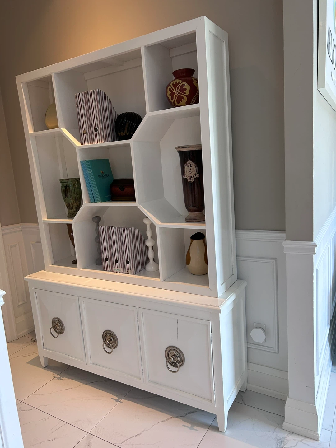 Elegant white display cabinet