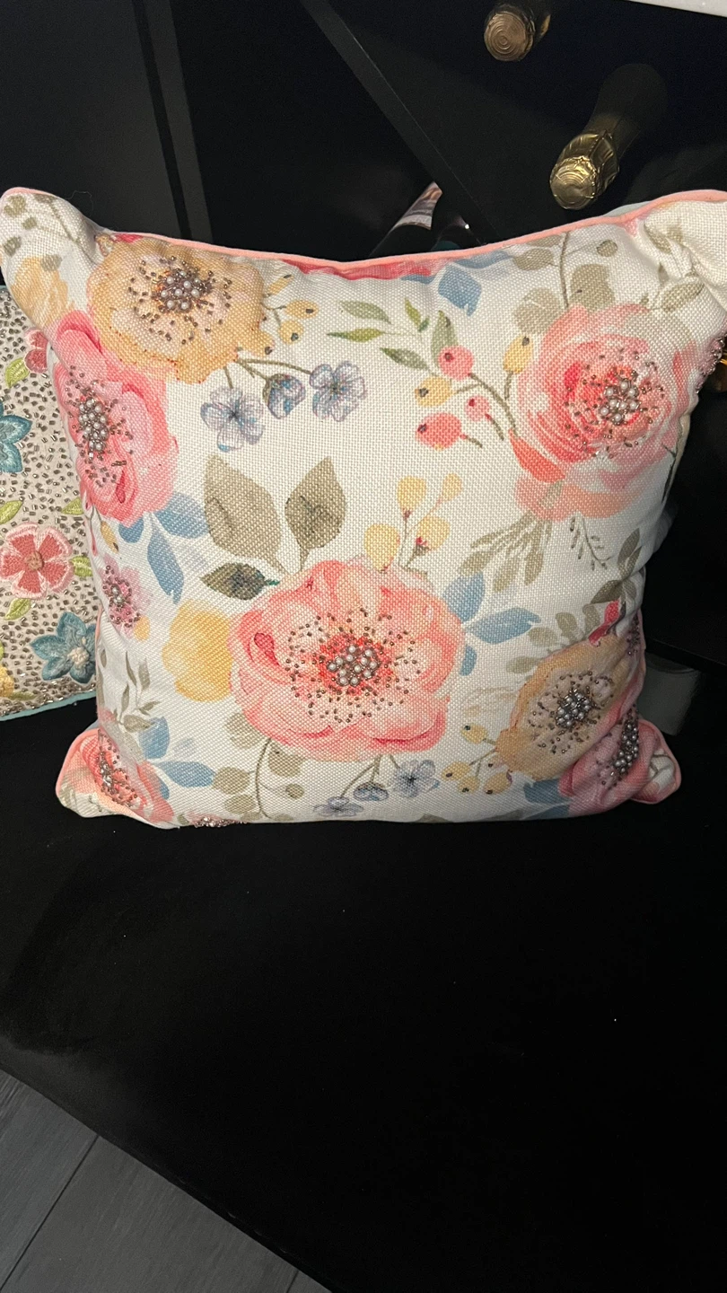 Decorative Throw Pillows with Floral and Butterfly Design - photo 3