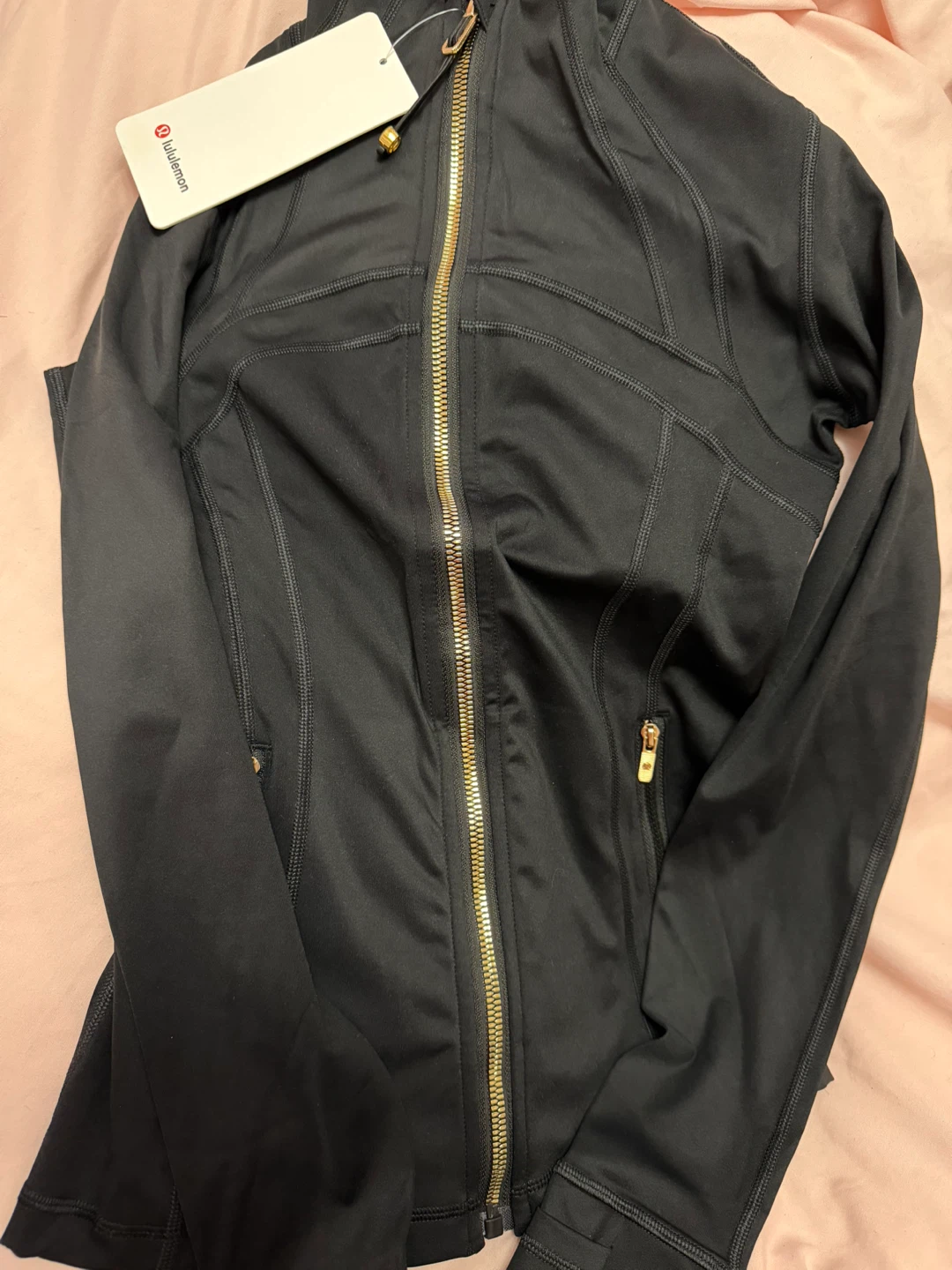 Lululemon define jacket in black and gold size 2 small - photo 2