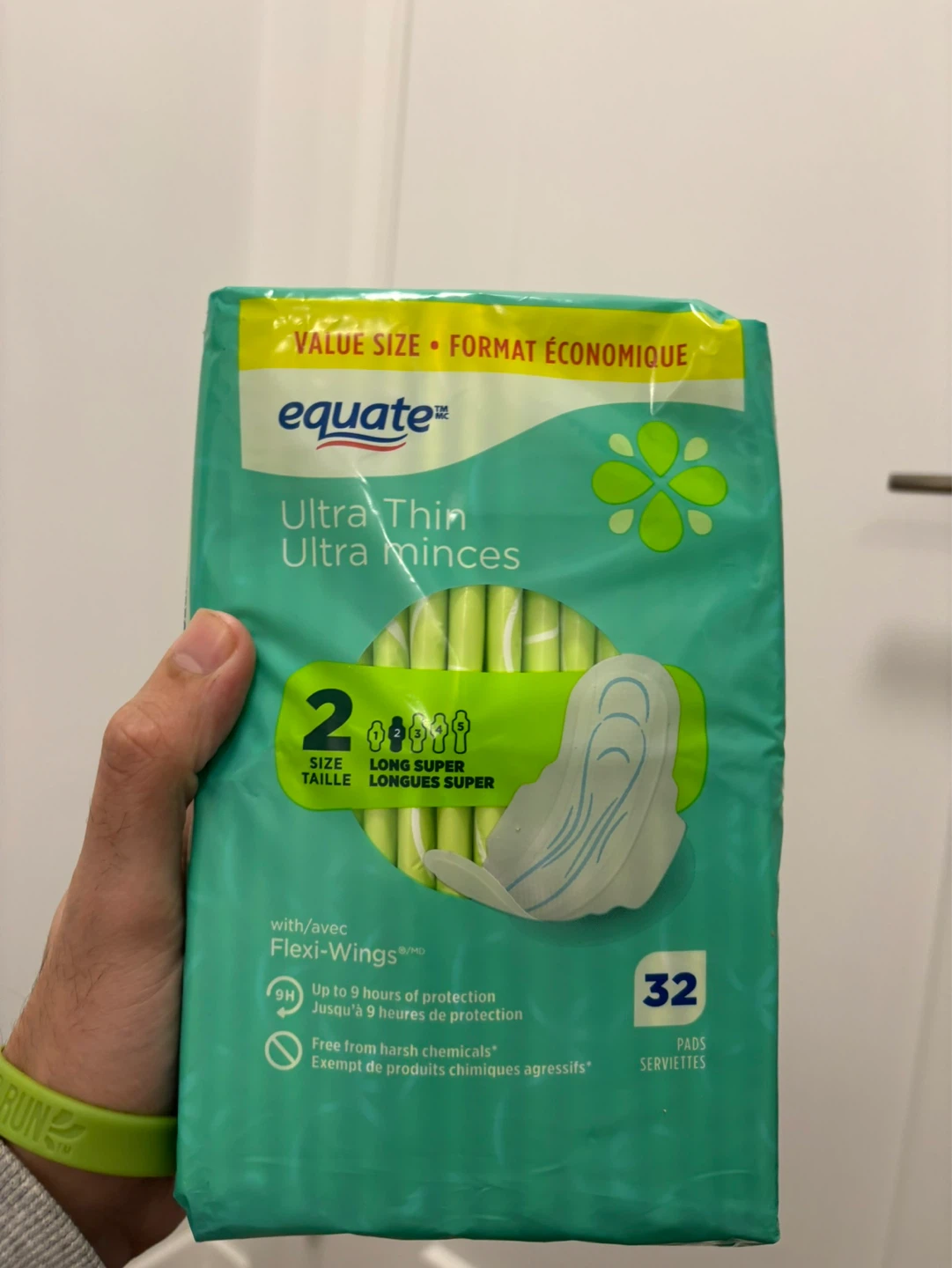 Equate Ultra Thin Pads with Flexi-Wings, Long Super, 32 Count