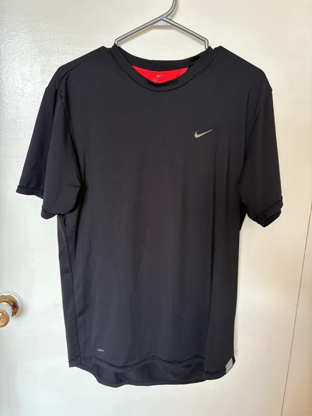 Bundle of 4  nike black Athletic Shirts - photo 3