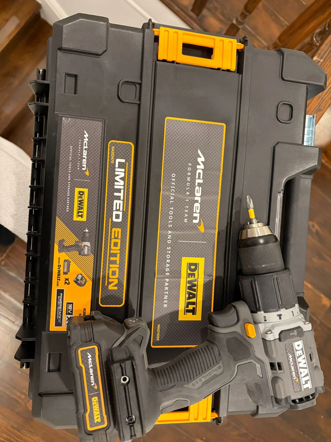 DeWalt Special Edition McLaren F1 Team Series - photo 3