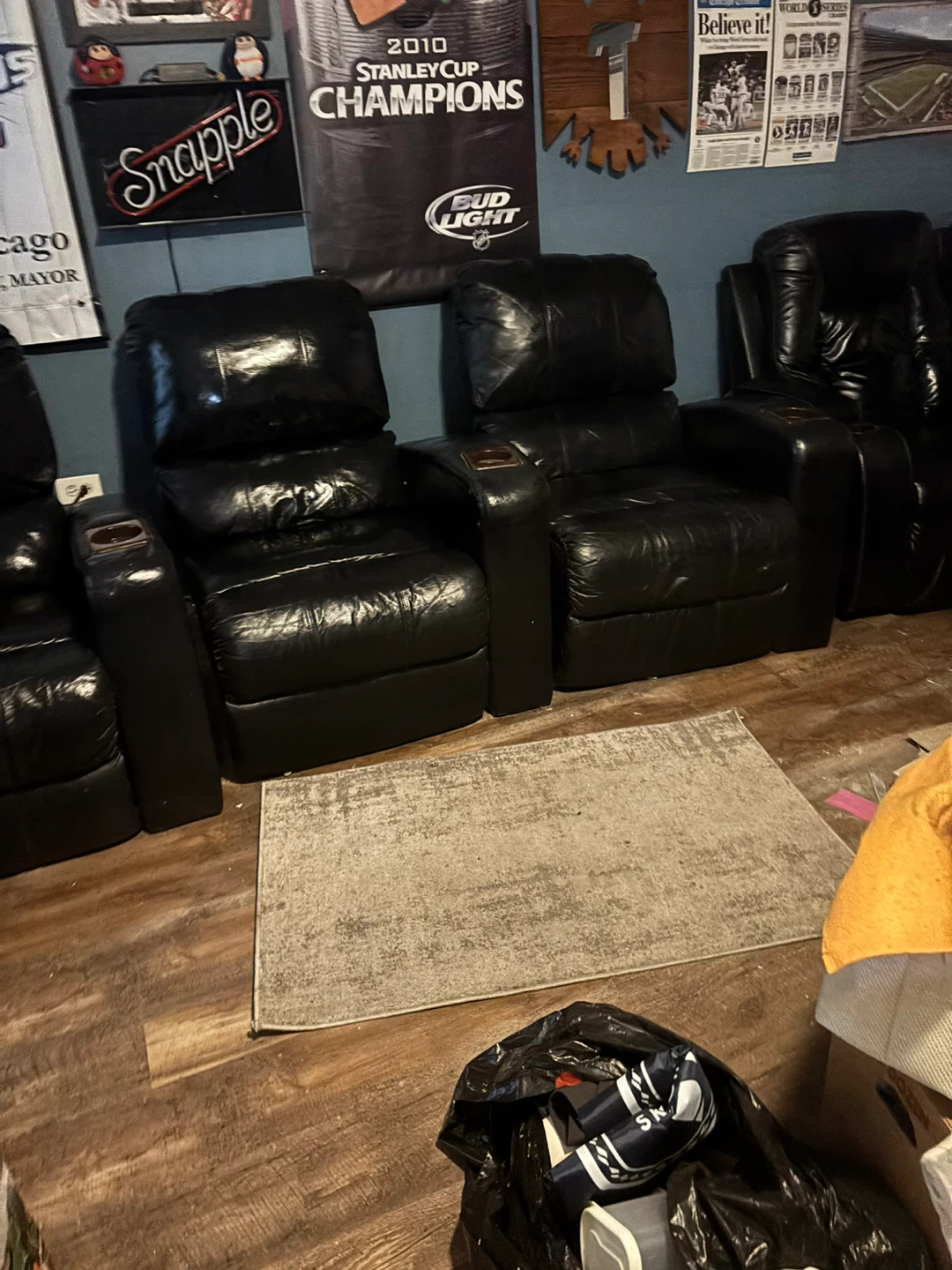 Black Leather  Theatre chairs - photo 3