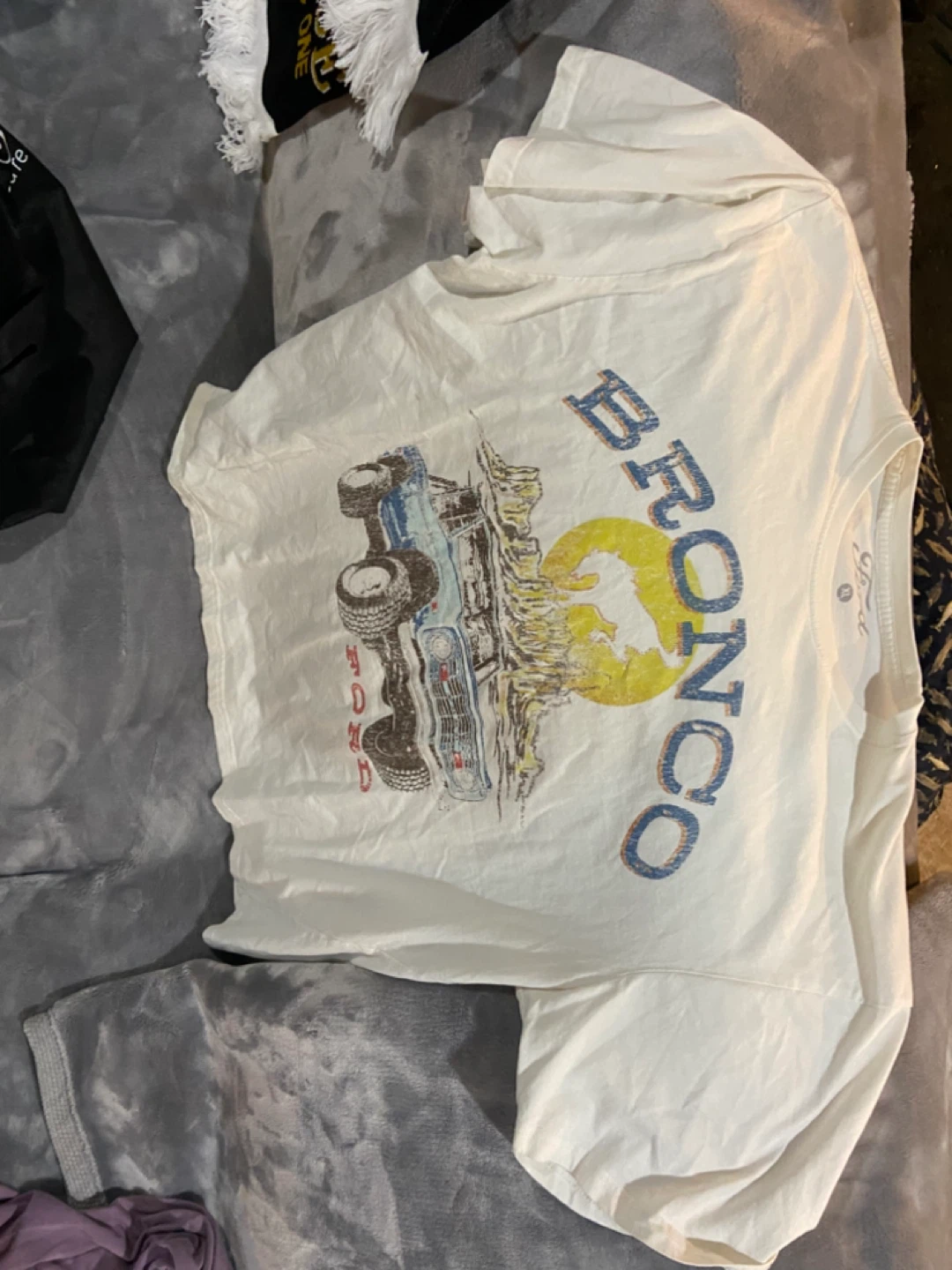 Ford Bronco T-Shirt - XL