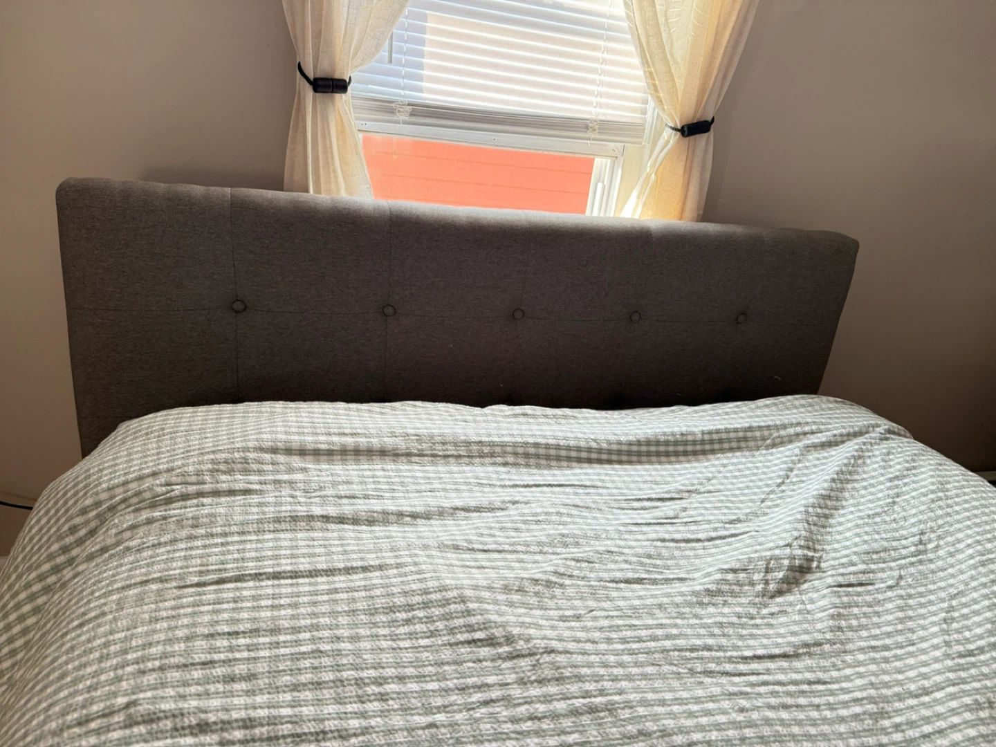 Gray Wayfair Storage Bed Frame - 4 Storage Drawers - photo 2