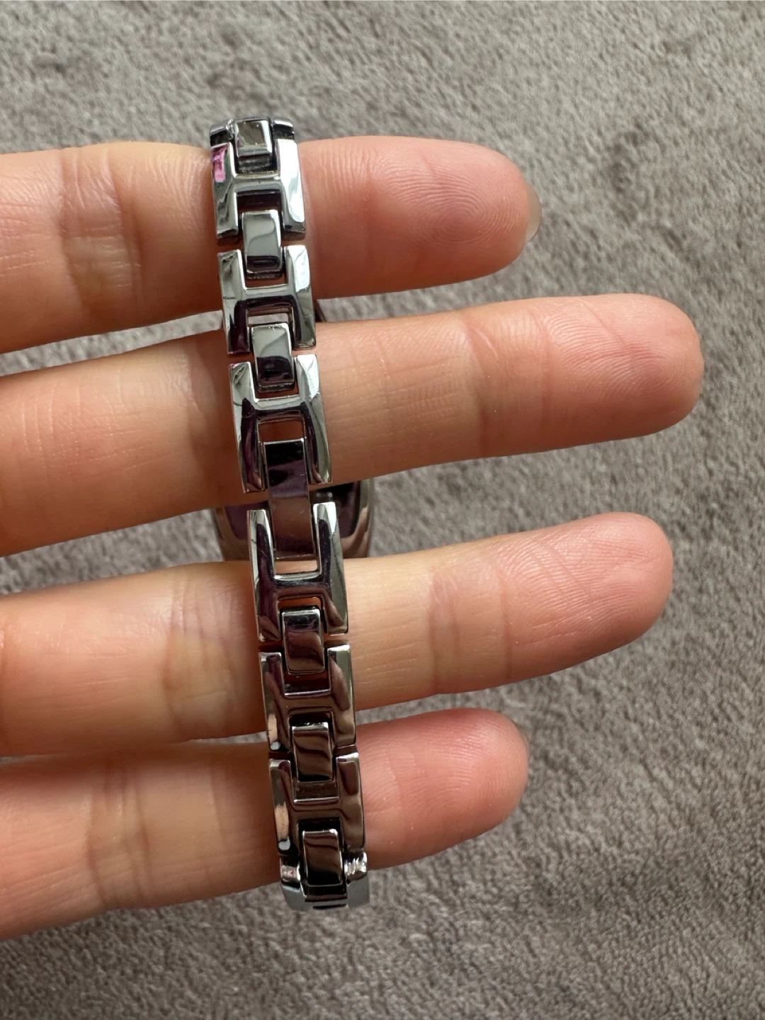 Sekonda Women's Watch - Silver Tone with Crystal Accents - photo 2