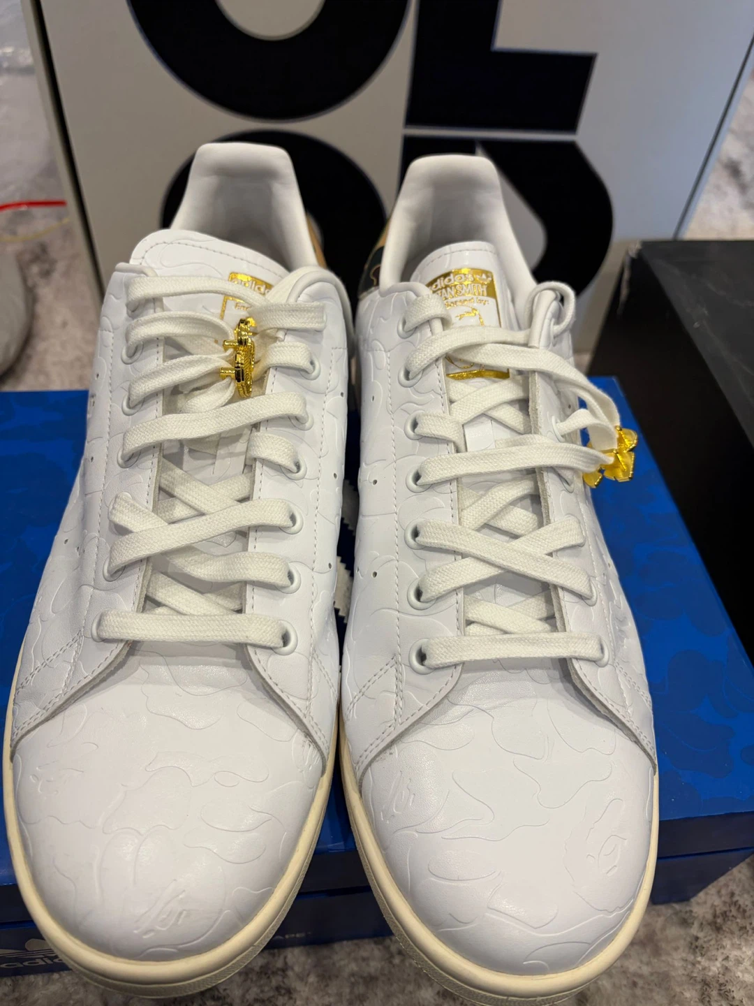 Stan Smith  "A Bathing Ape" "30th Anniversary" Sneakers Size 12 - photo 4