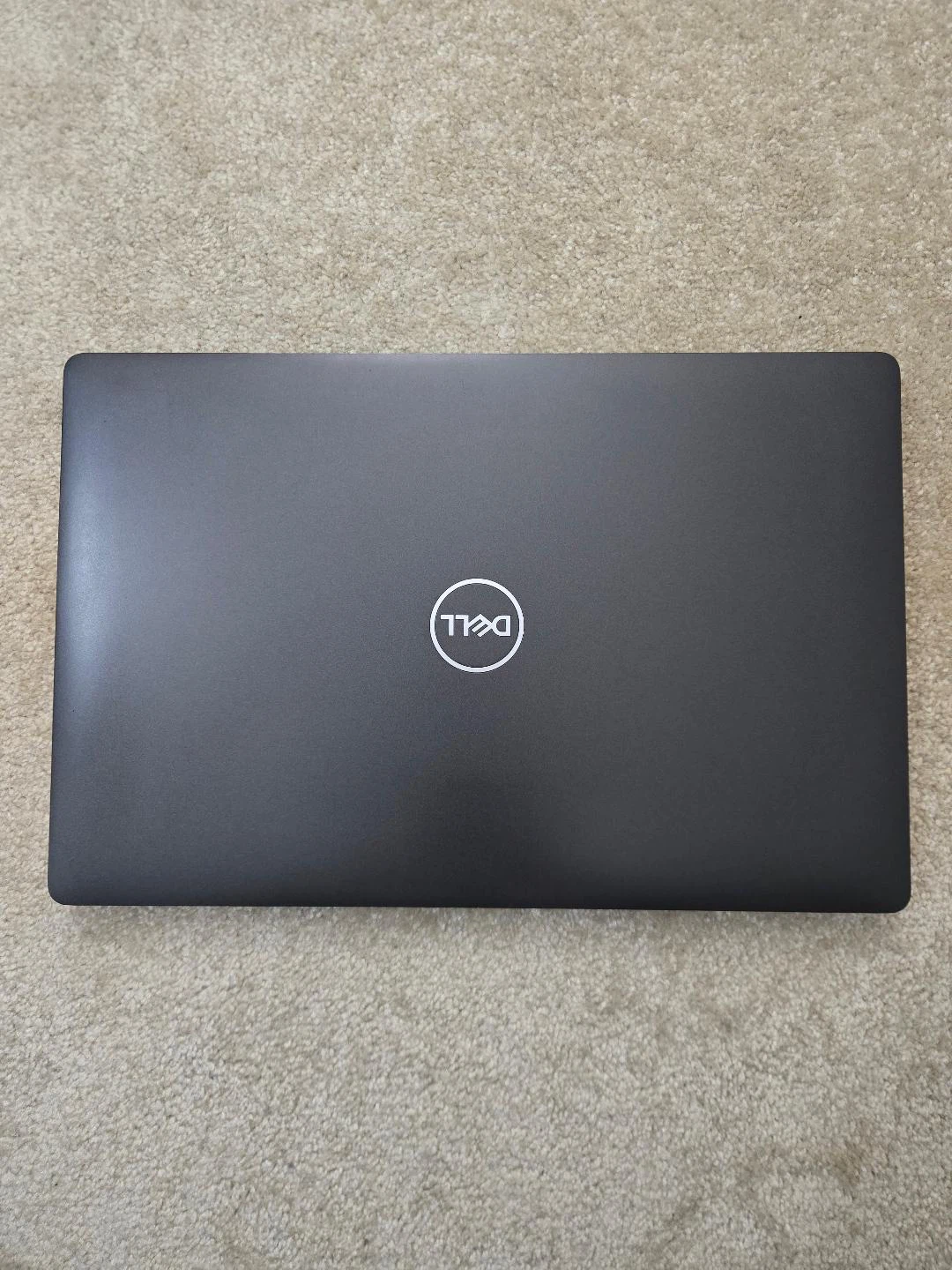 Dell Latitude 5500 Laptop - photo 3