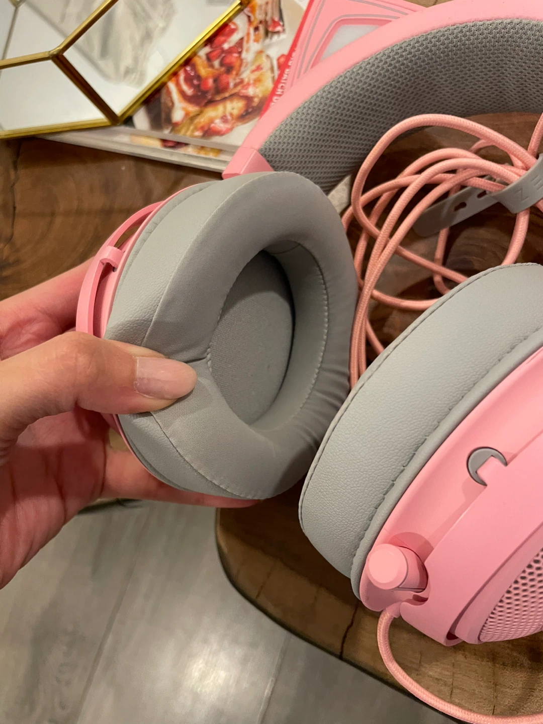 Razer Kraken Kitty Gaming Headset - photo 3