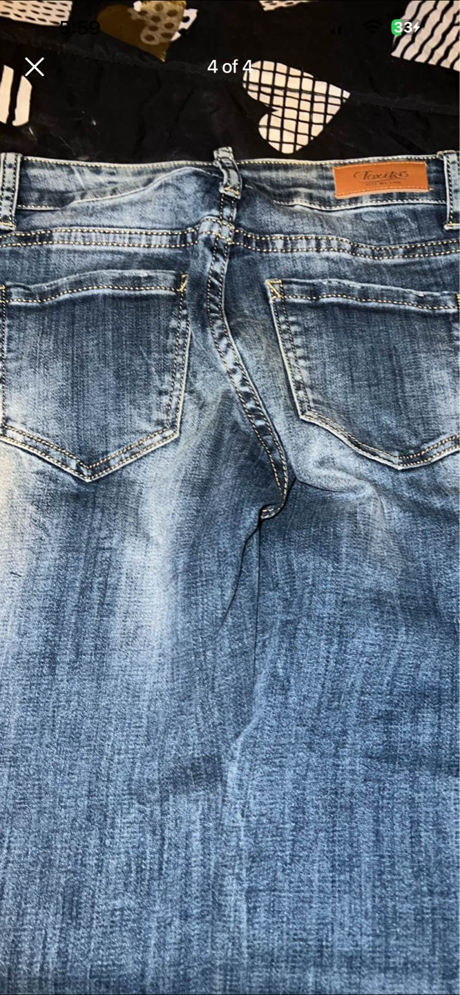 Chic by Choice Jeans Size S/36 Embellished Distressed Denim - photo 3