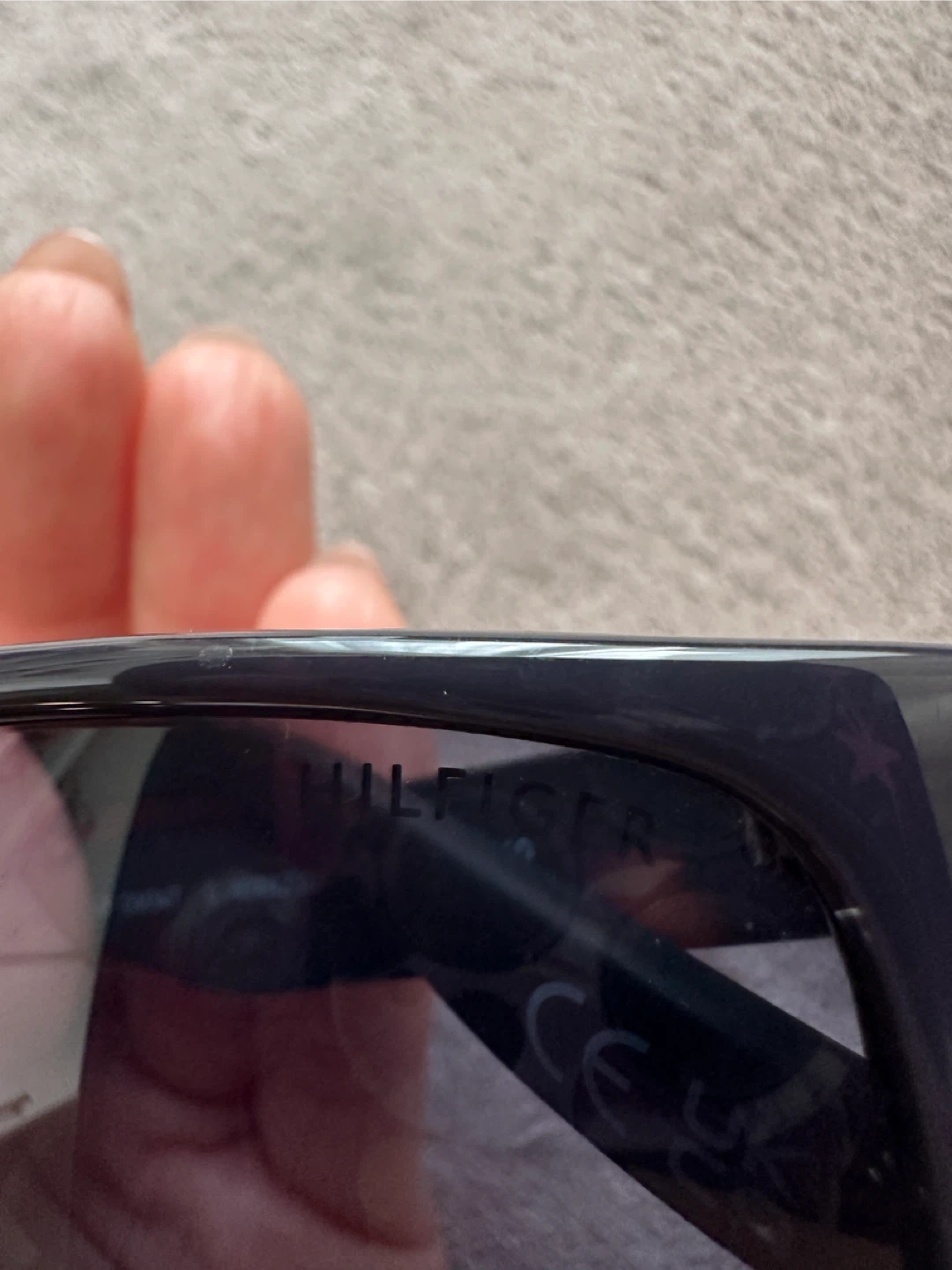 Tommy Hilfiger Sunglasses - photo 3