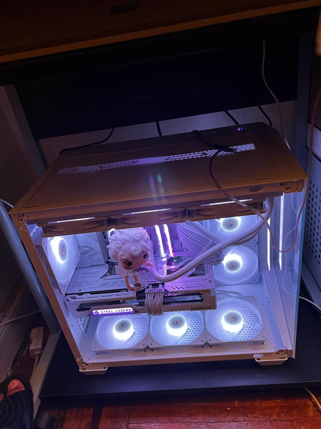 🔥 FOR SALE: White RGB High-End Gaming PC