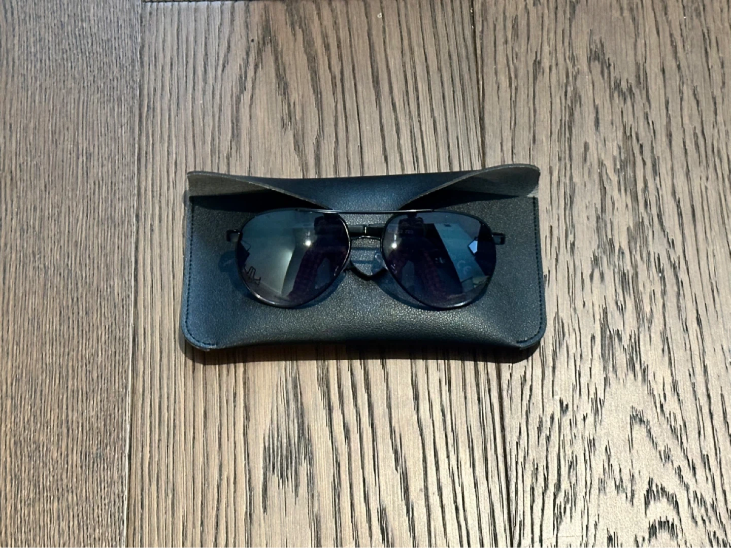 Foster Grant New Wave Sunglasses with Case