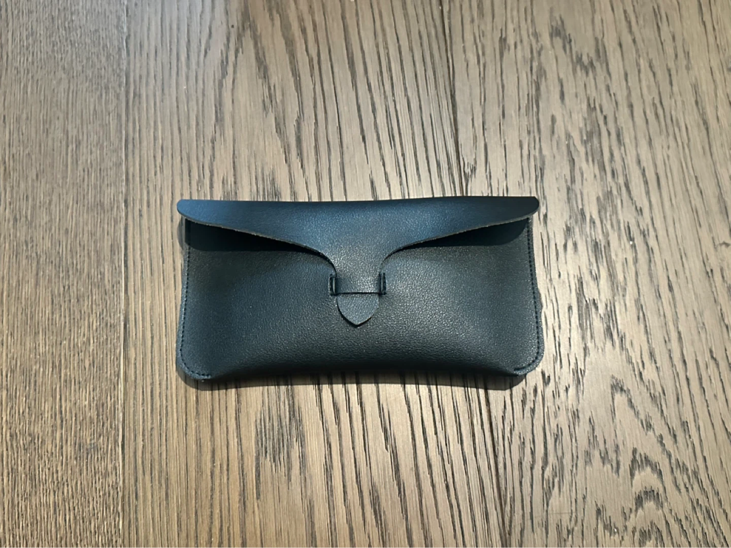 Foster Grant New Wave Sunglasses with Case - photo 2
