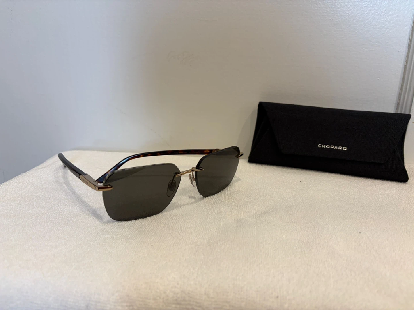 Chopard Rimless Sunglasses Tortoise Shell Arms - photo 2