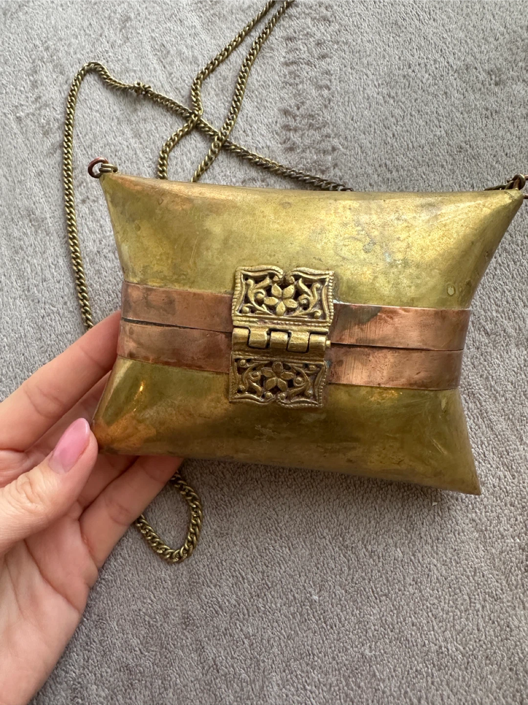 Antique Brass and Copper Pillow Box Bag with Chain - photo 5