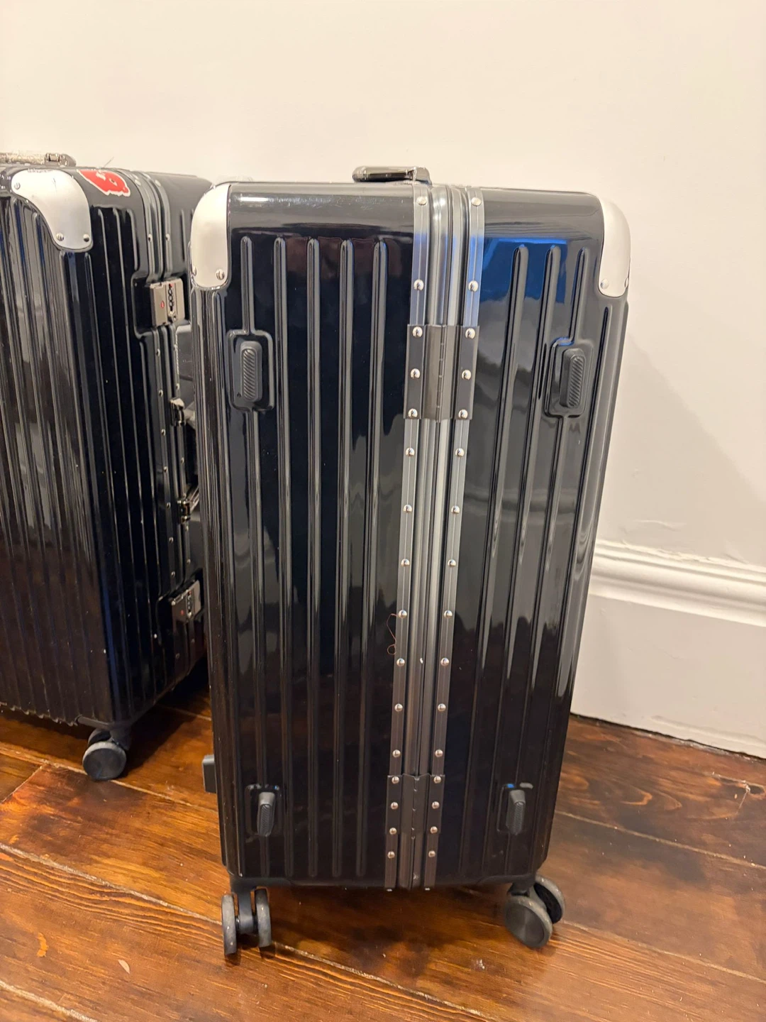 Black Rolling Suitcase Luggage with TSA Lock - photo 2