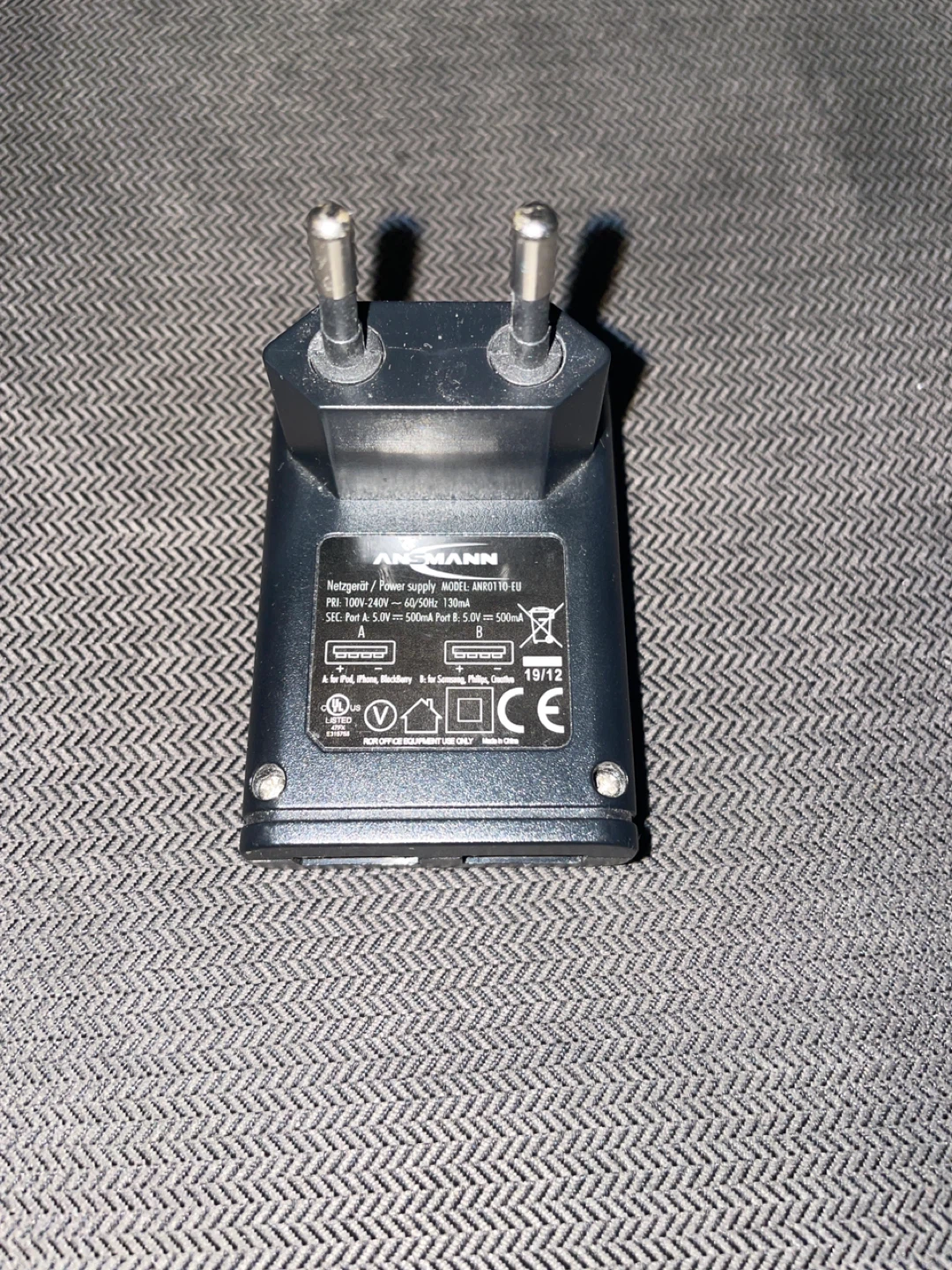 European adapter/Wall Charger - photo 2