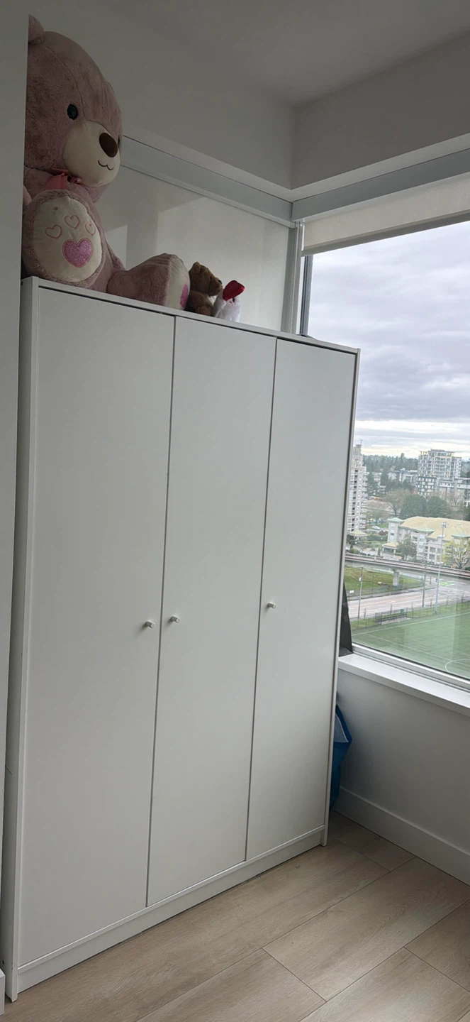 White 3-Door Wardrobe - photo 3