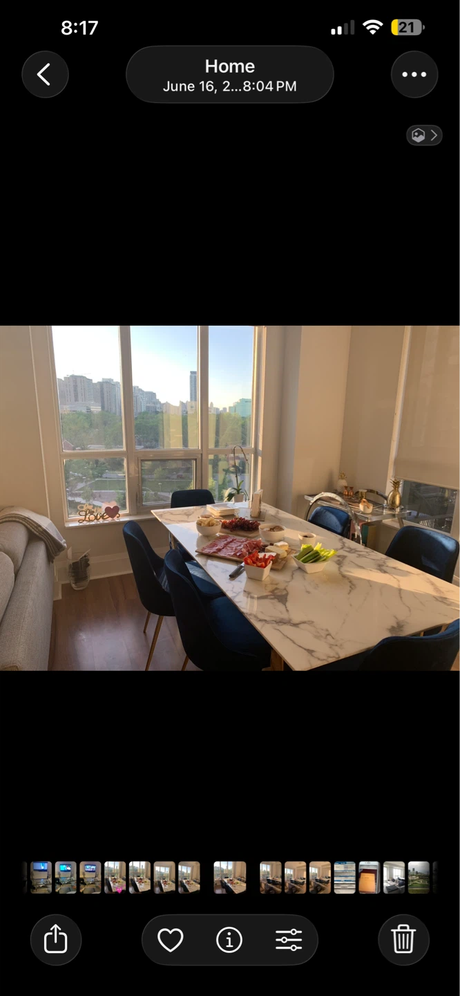 Marble Dining Table with 6 Blue Velvet Chairs - photo 5