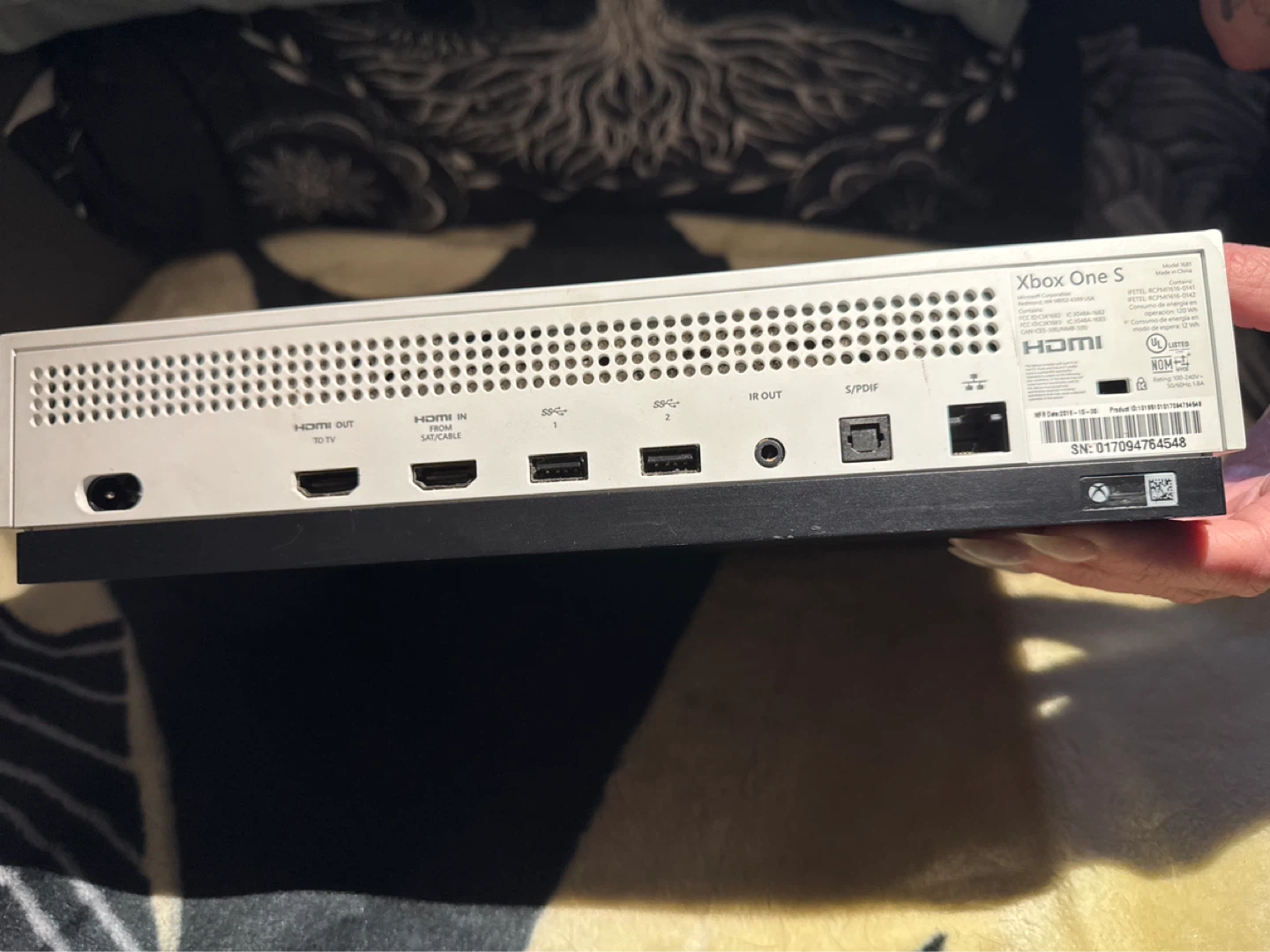 Microsoft Xbox One S Console - photo 2