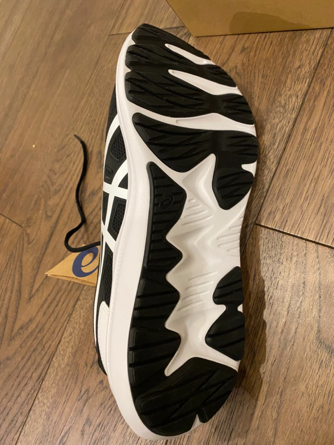 ASICS Black and White Running Shoes - photo 3