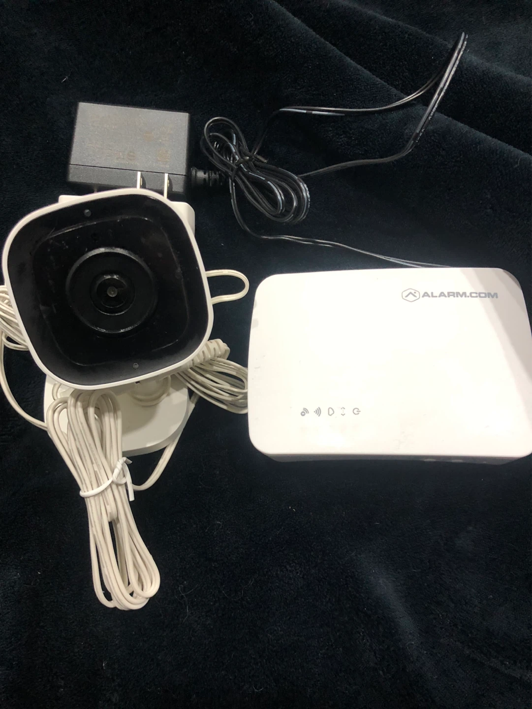 Alarm.com Wireless Security Camera System - photo 3