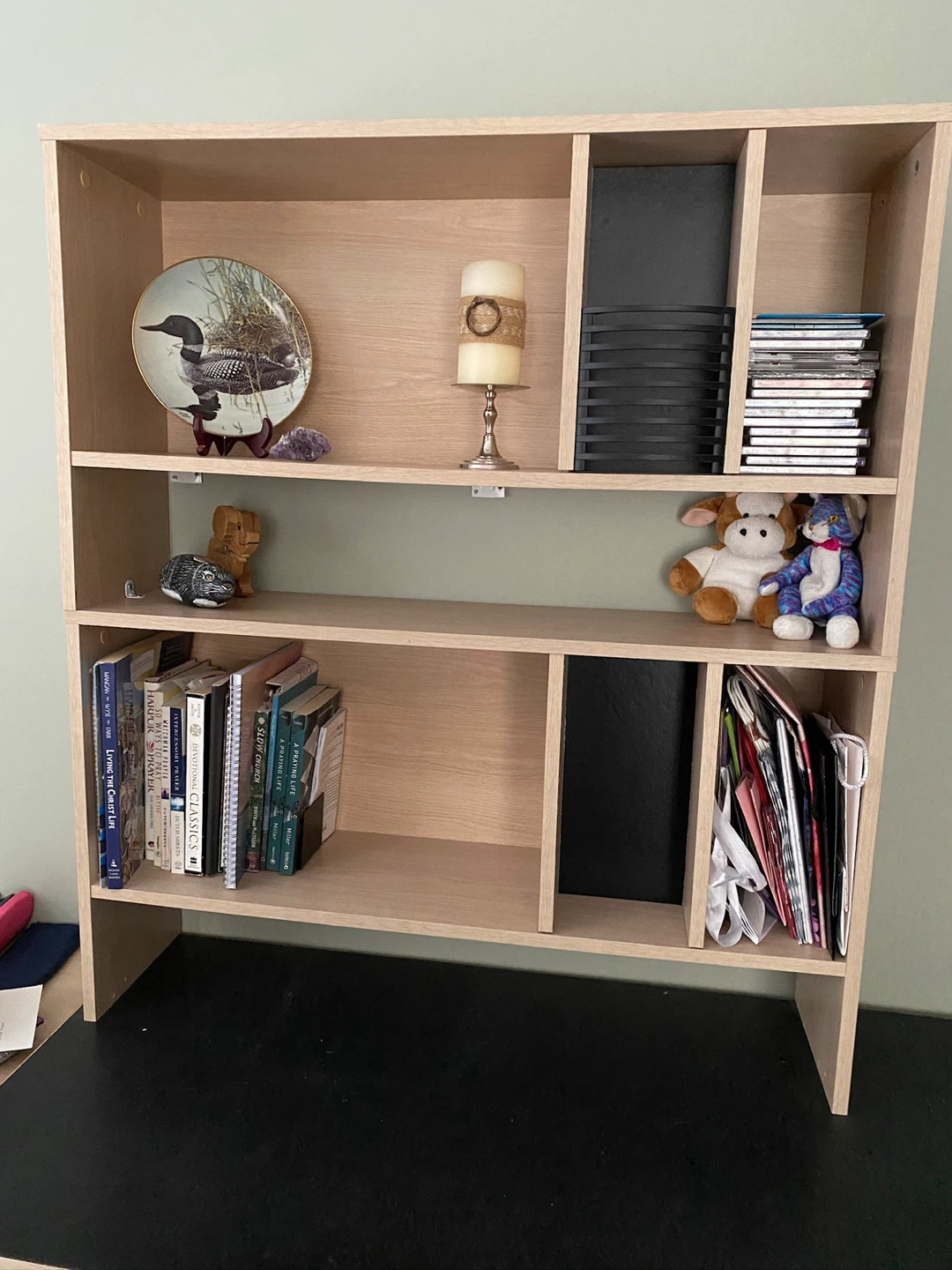 Wooden Desk with Hutch and Drawers - photo 4