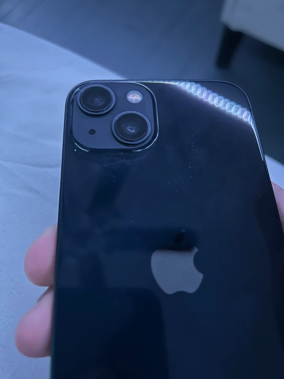 Black iPhone 13 - photo 2