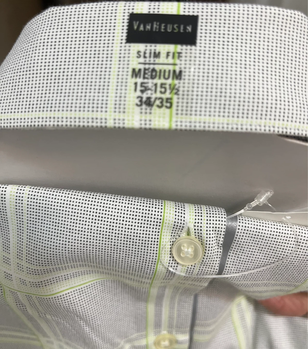 Van Heusen Slim Fit Dress Shirt - Medium - photo 3