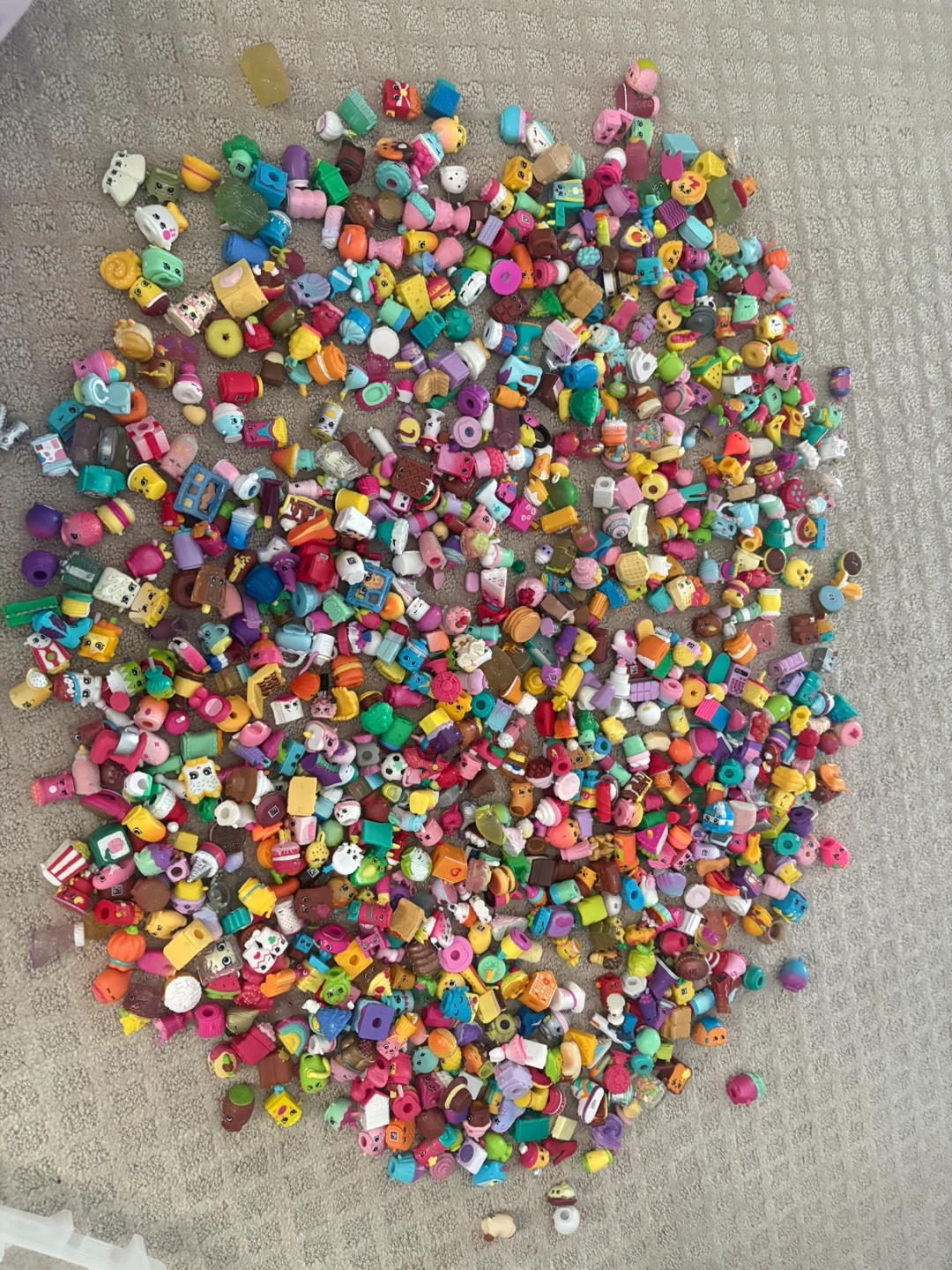 Shopkins!! Pick 100 out of 1000 options!!