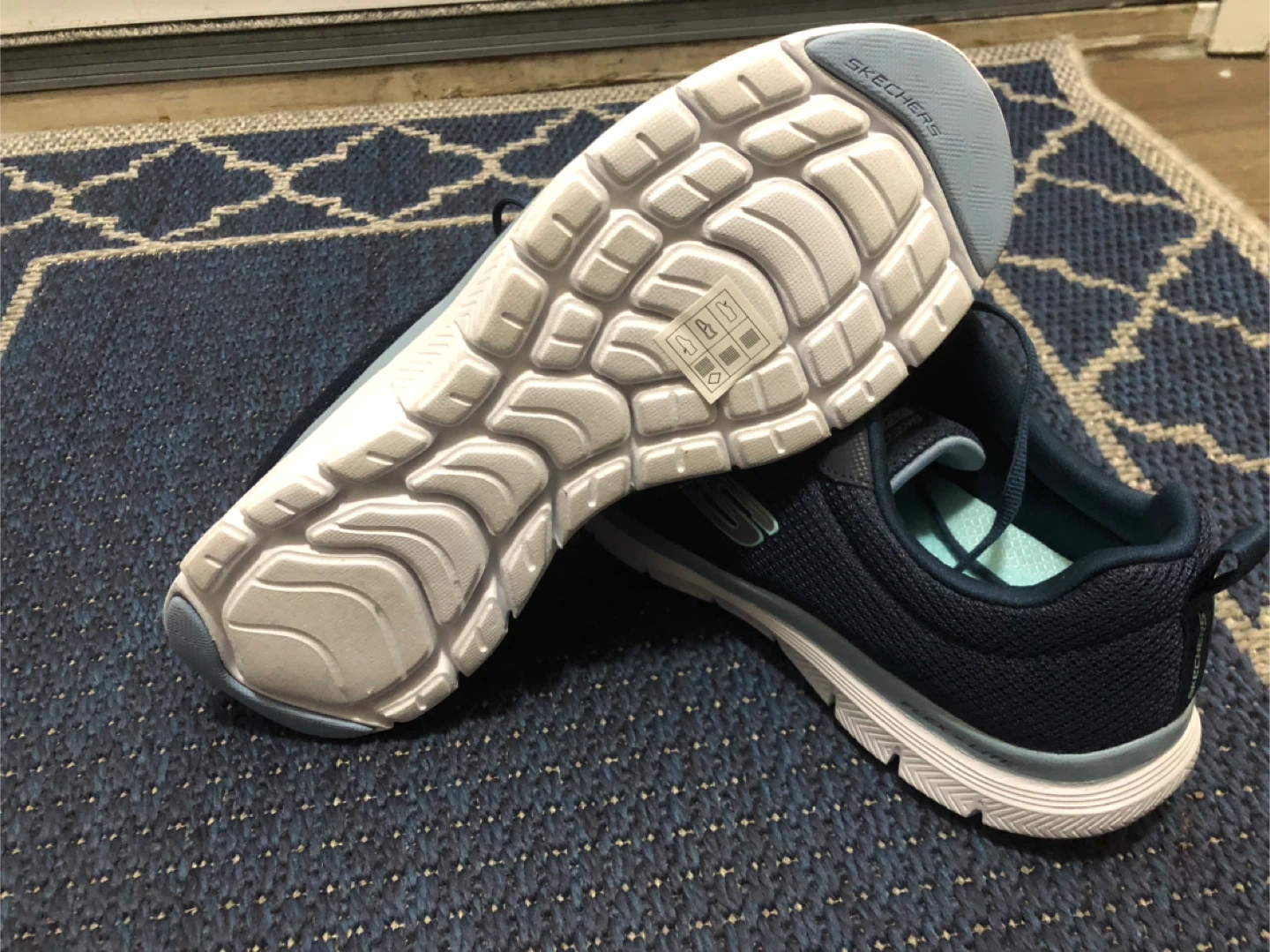 Skechers Air-Cooled Memory Foam Women's Sneakers - photo 2
