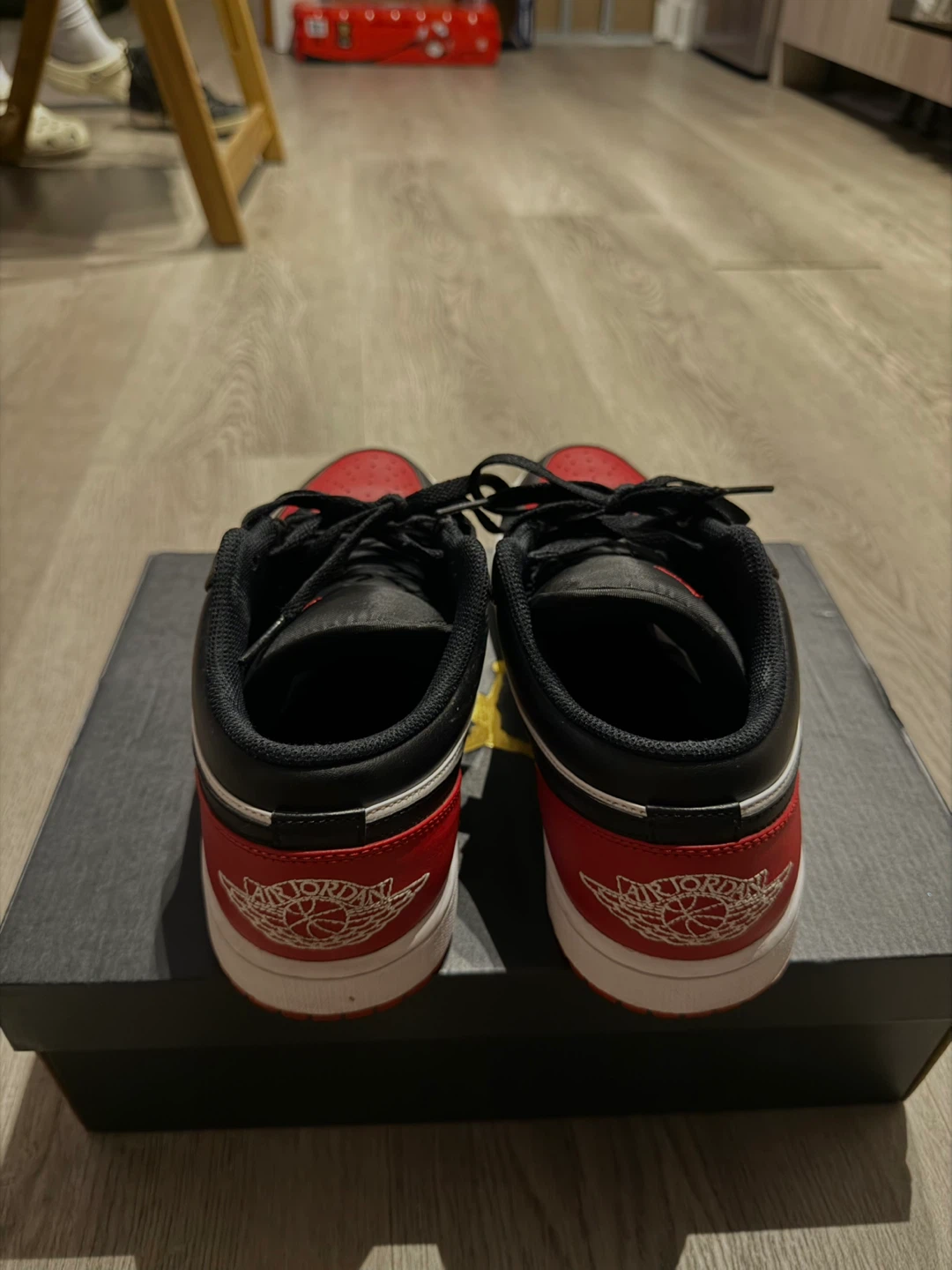 Air Jordan 1 Low SE "Black/Red" Men's US 9.5 - photo 3