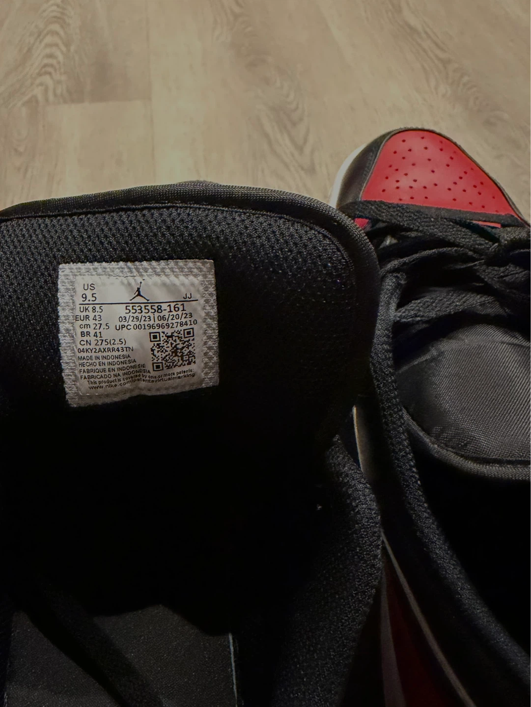 Air Jordan 1 Low SE "Black/Red" Men's US 9.5 - photo 4