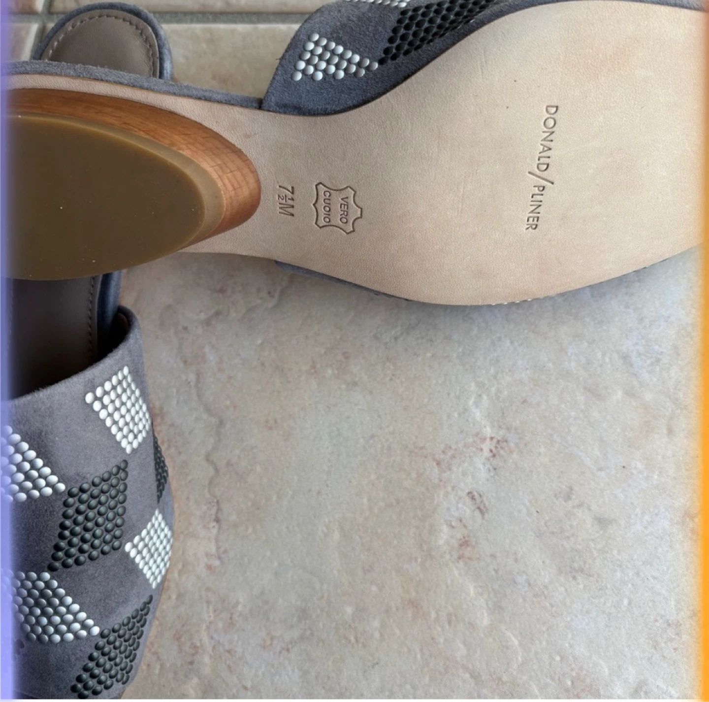 Donald Pliner Grey Suede Studded Mules Size 7.5M - photo 3