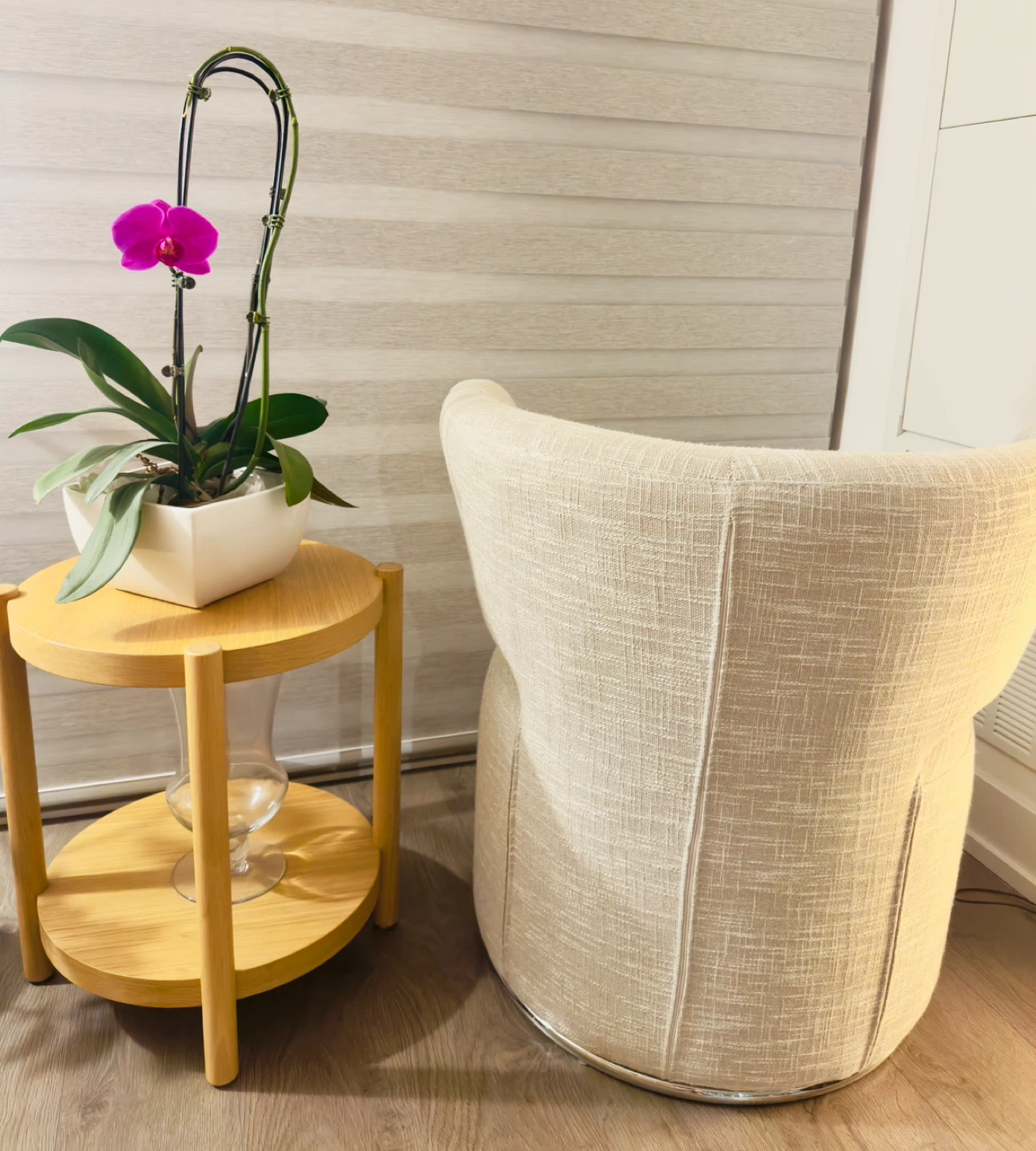 Accent Chair with Swivel Base - photo 3