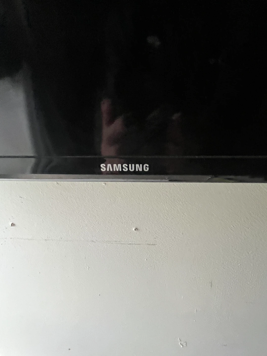 Samsung Flat Screen TV - photo 2