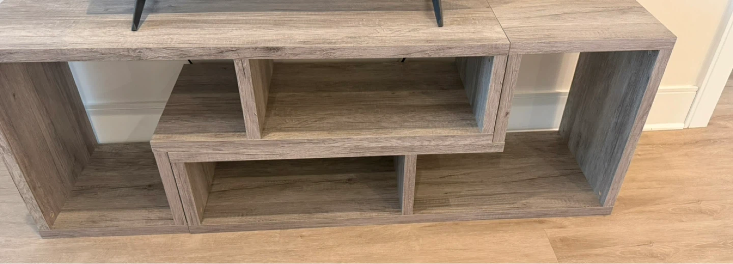 Modern Wood Grain TV Stand