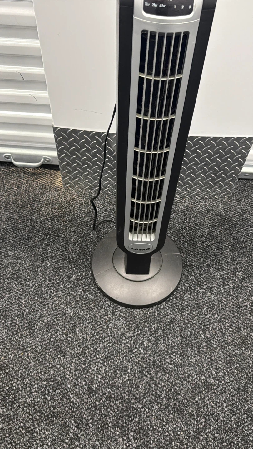 Lasko Oscillating Tower Fan - photo 5