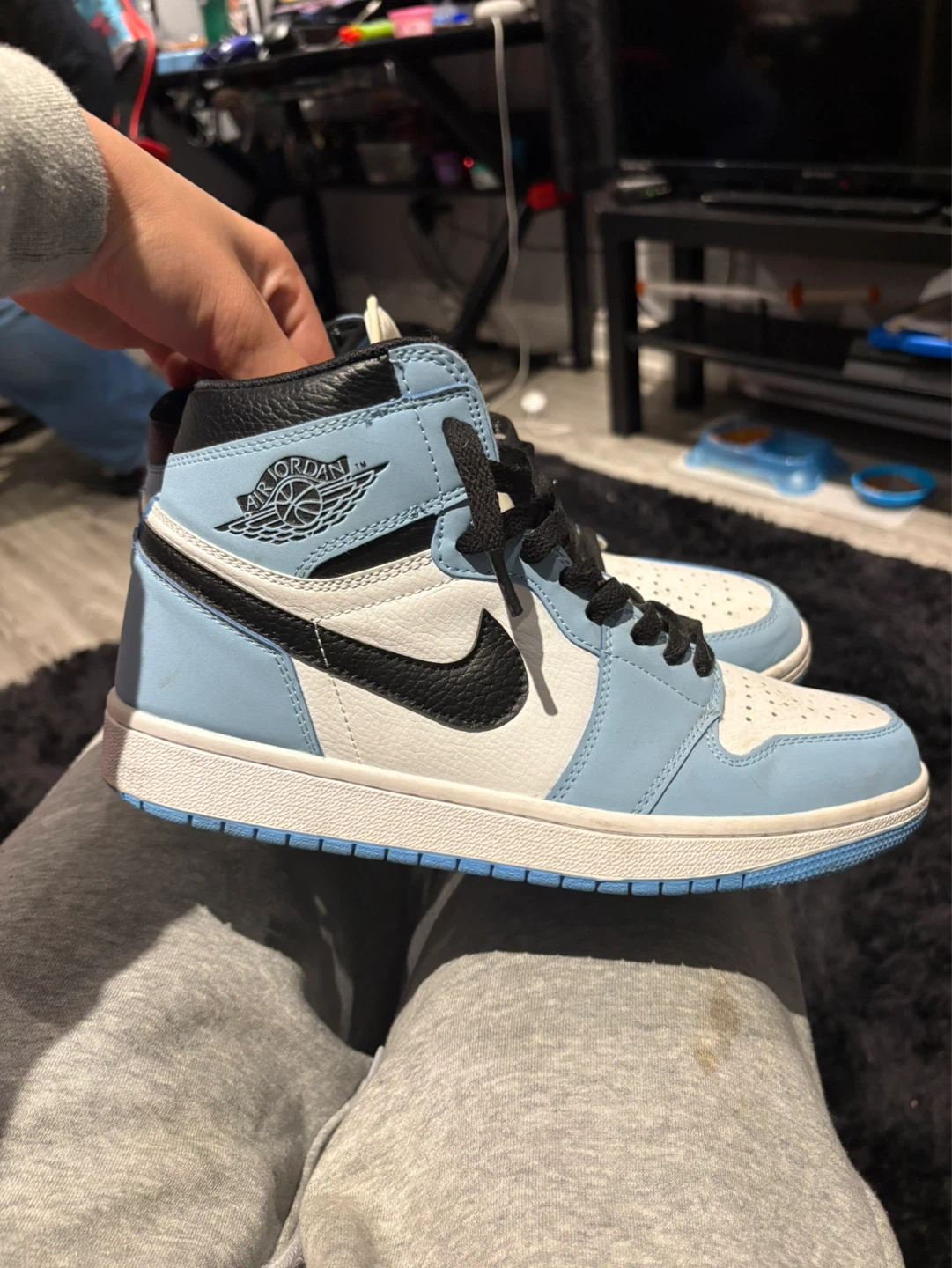 Air Jordan 1 Retro High OG University Blue - photo 3
