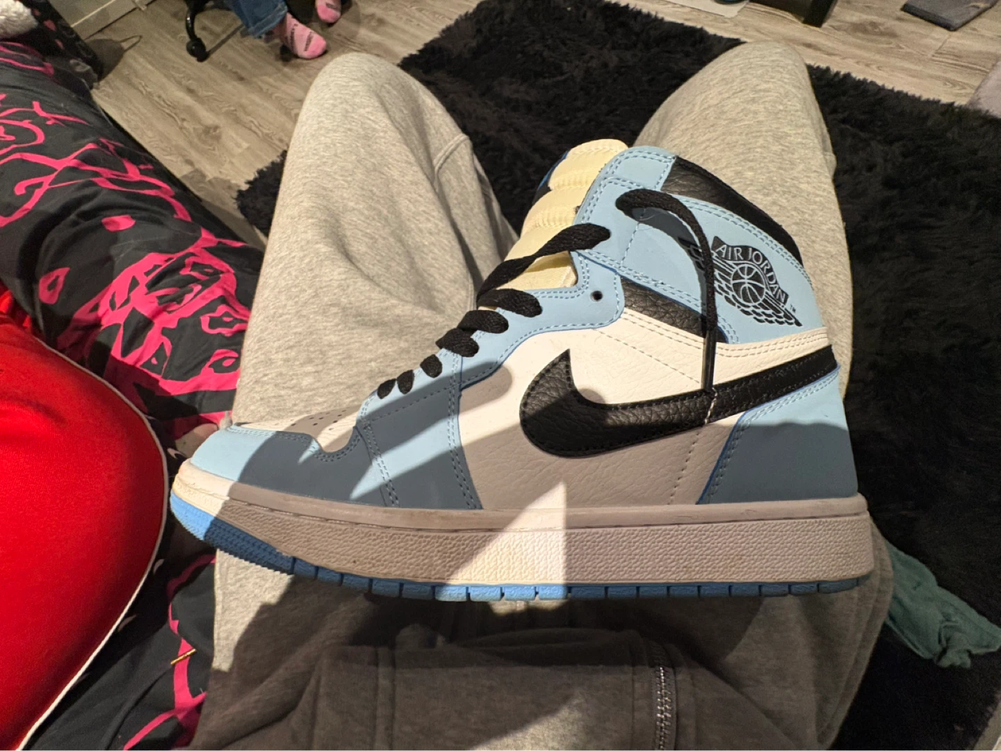 Air Jordan 1 Retro High OG University Blue - photo 5