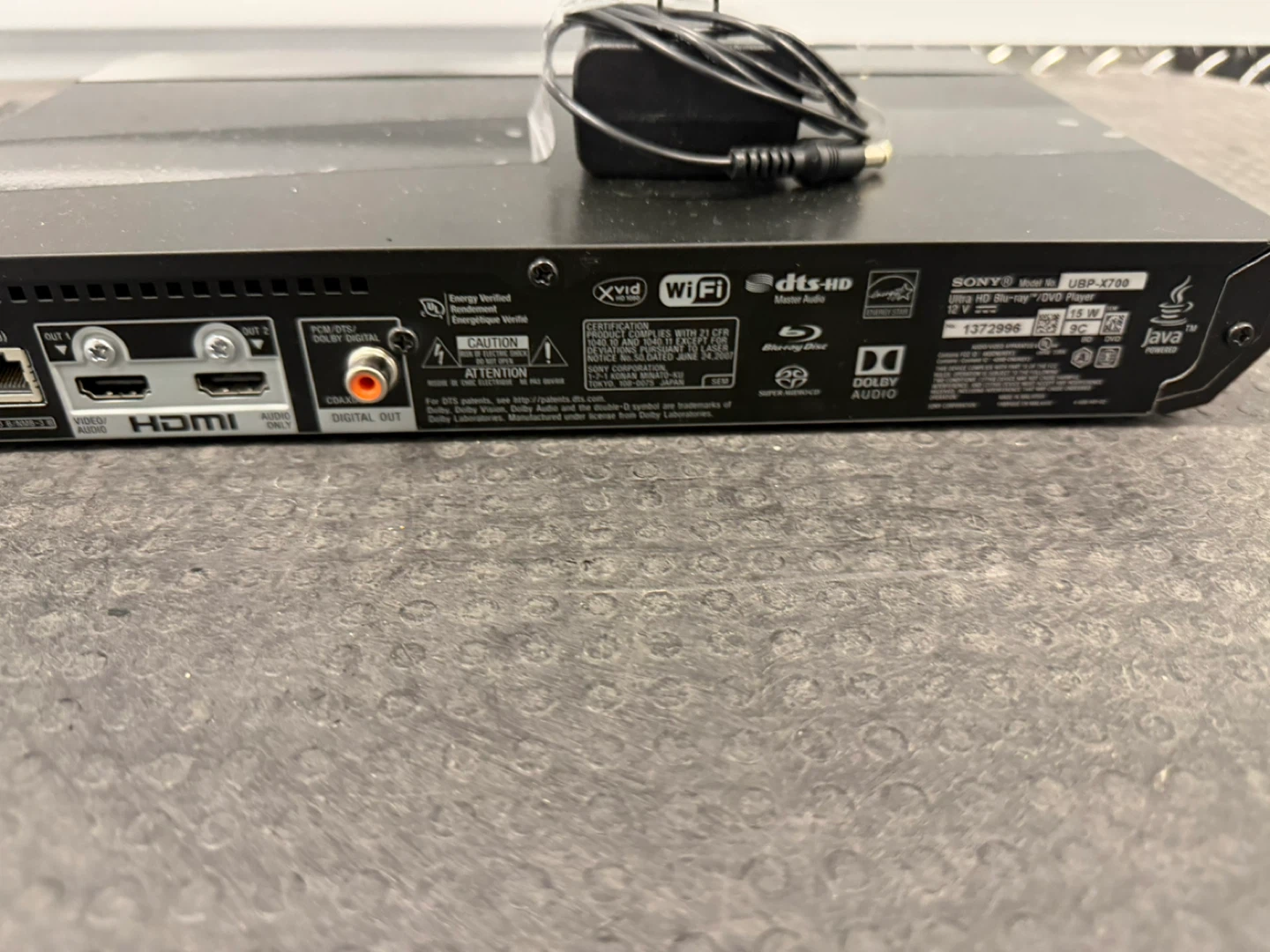 Sony UBP-X700 4K UHD Blu-ray Player - photo 4