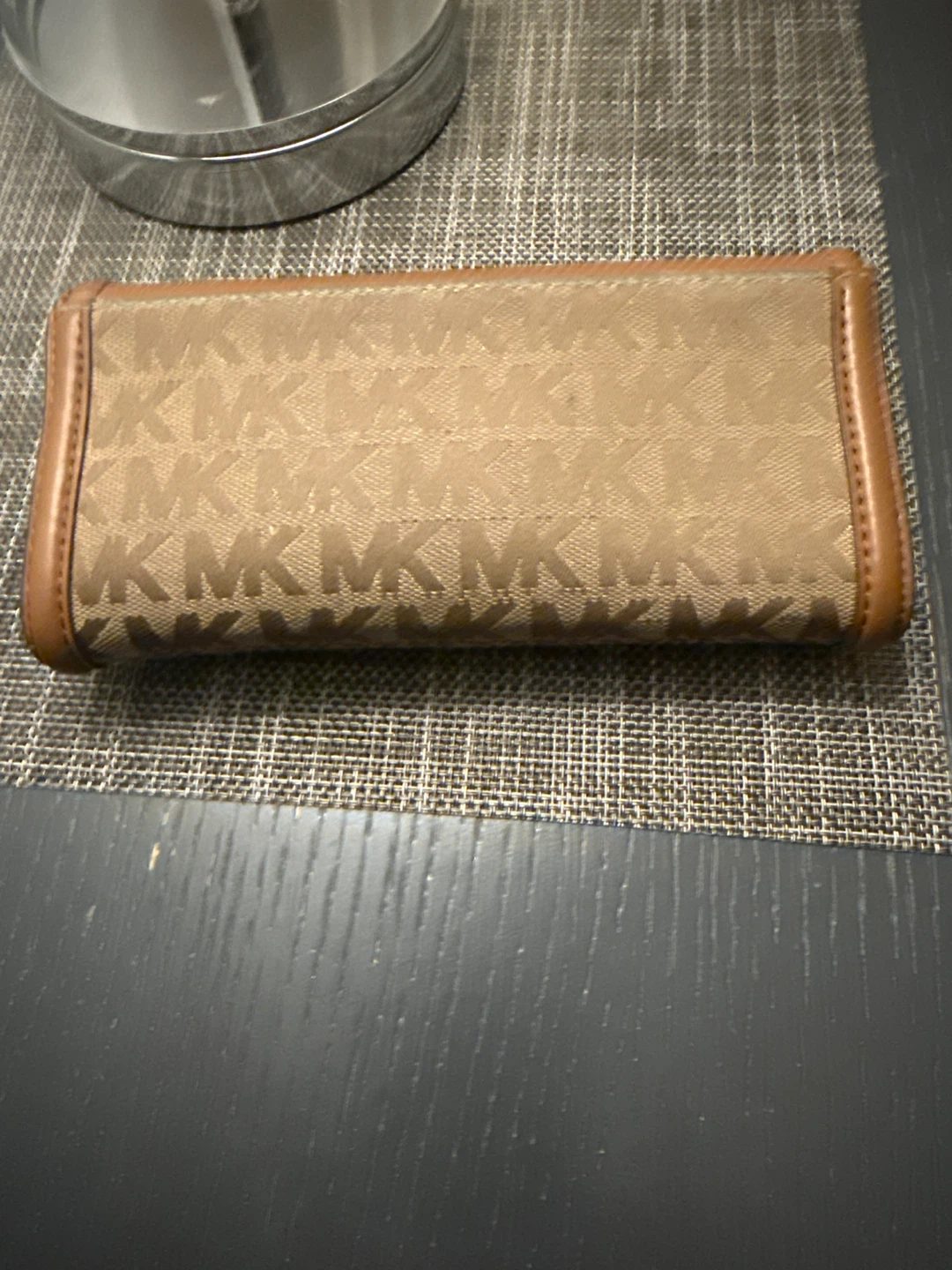 Michael Kors Wallet - Women’s - Thrifty pick - photo 2