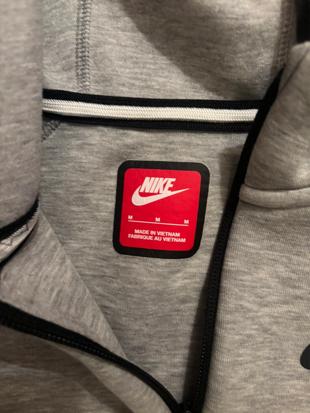 Nike Tech Fleece Hoodie Grey Size Medium - photo 3