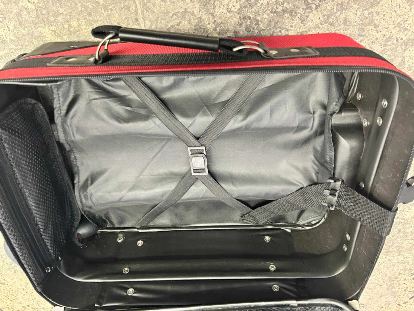 Cambridge Rolling Suitcase - photo 2
