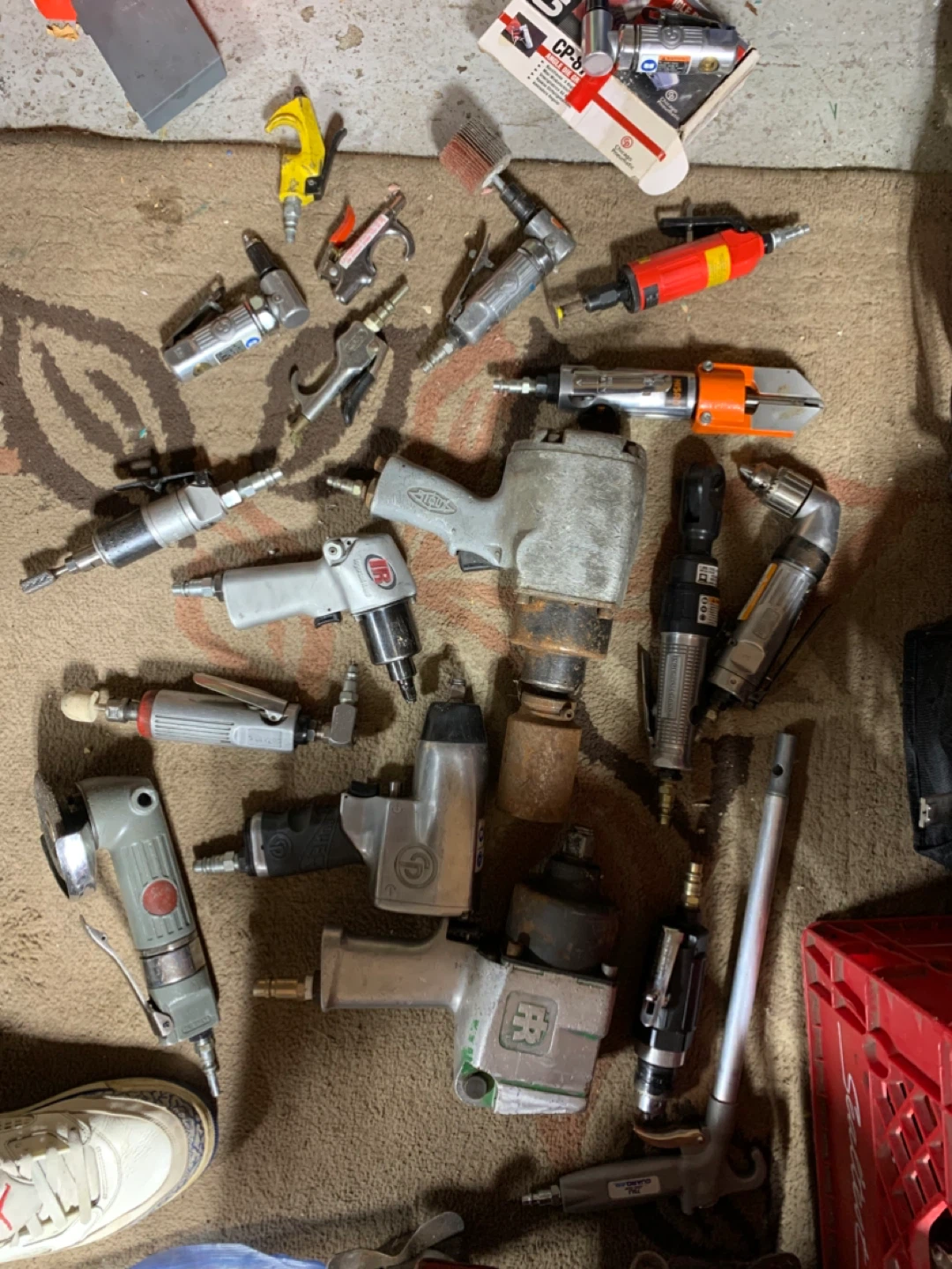 Assorted Air Tools