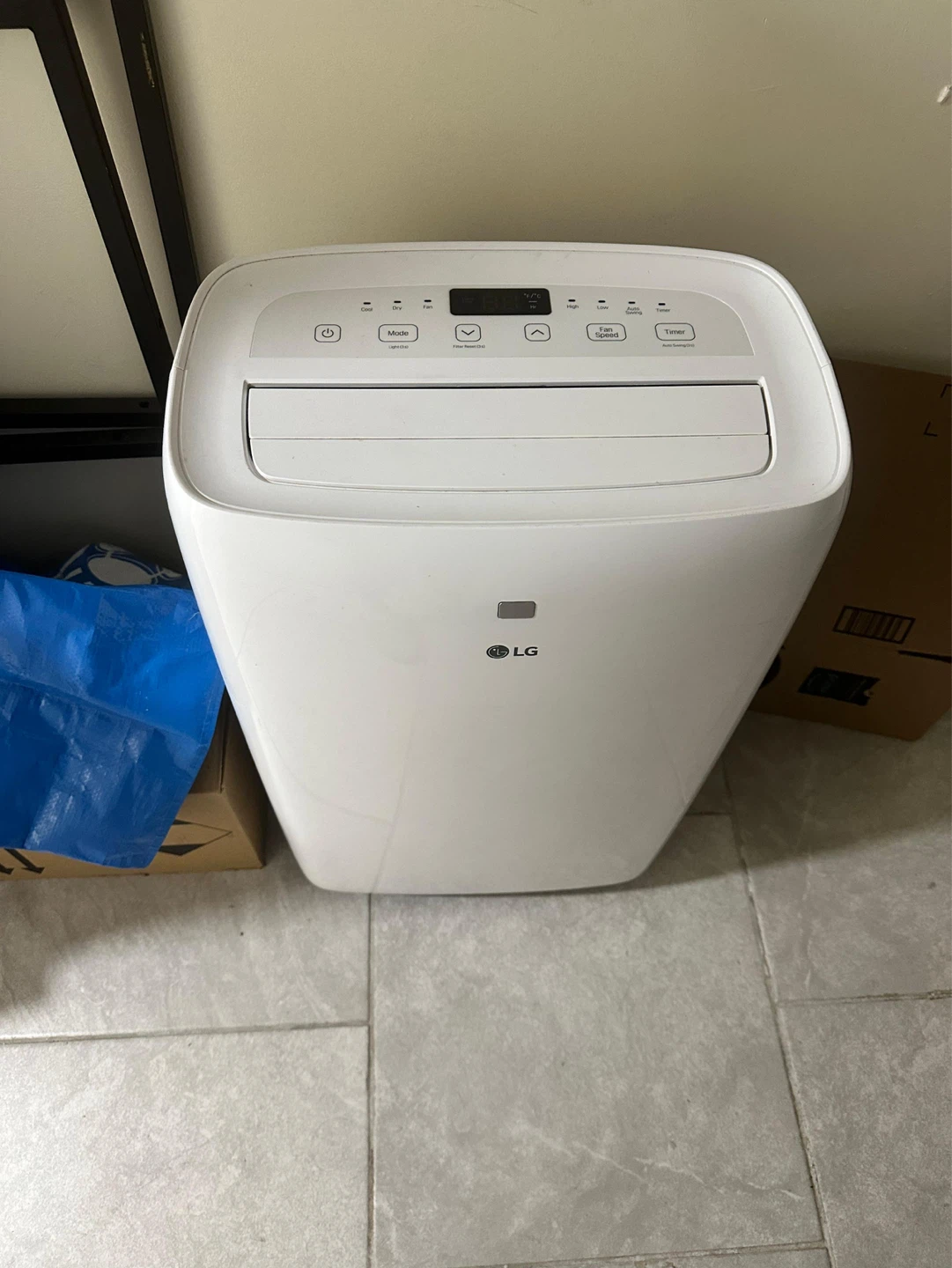 LG LP0621WSR Portable Air Conditioner - 6000 BTU