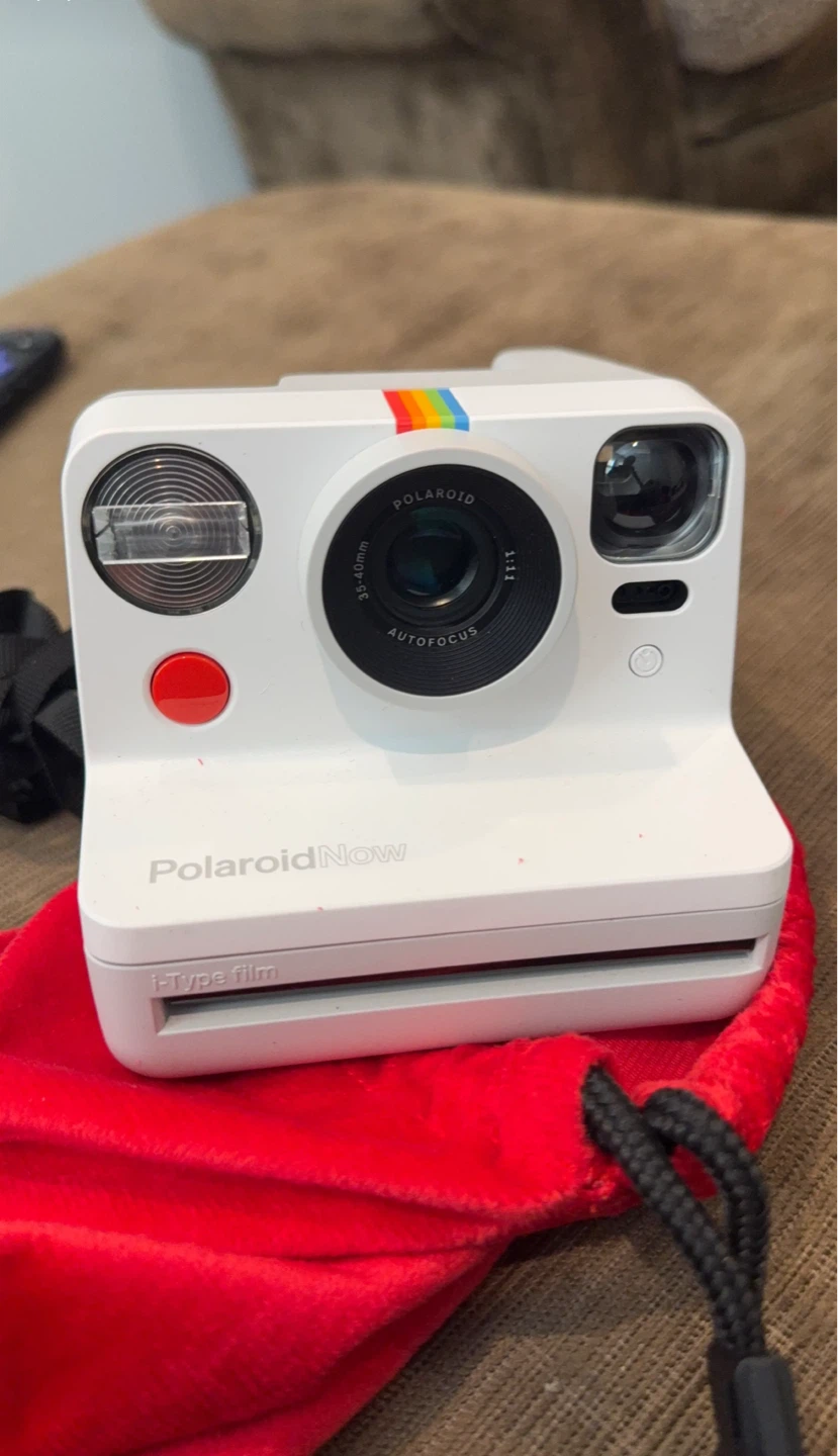Polaroid Now Instant Camera - White