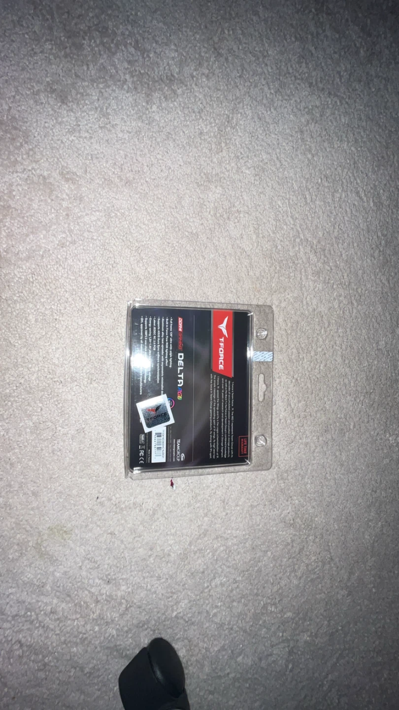 Two sticks of T-Force Delta DDR4 RAM.2 8gb sticks - photo 2